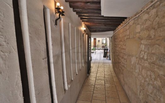 Studio 12 m2 Hyper Centre St Germain en Laye