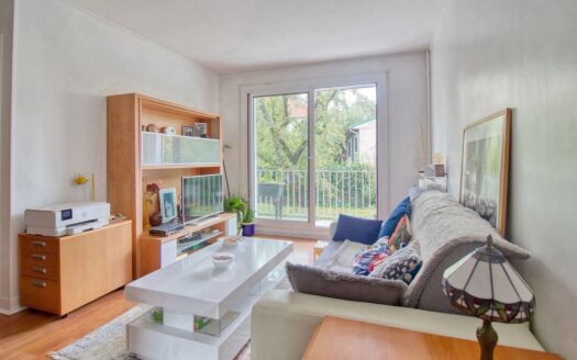 Appartement 2 pièces en excellent état, au cœur d’un écrin de verdure