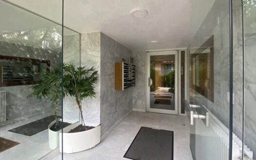 Appartement 2 pièces en excellent état, au cœur d’un écrin de verdure