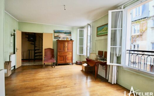 RARE : maison à rénover BOULOGNE NORD