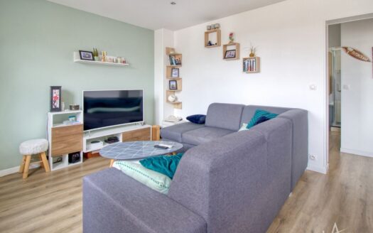 Appartement 43 m² rénové avec goût – Le Pecq Centre
