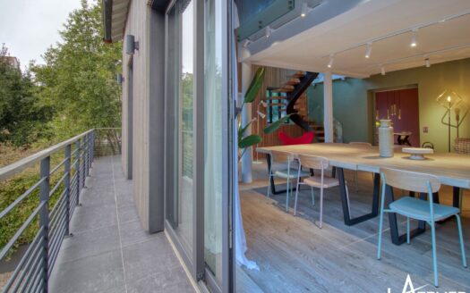 Loft élégant dans un cadre verdoyant à Rueil, aux portes de Suresnes