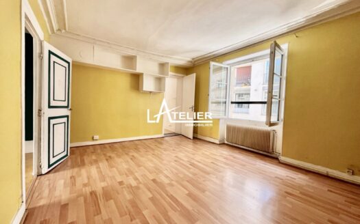 Appartement à rénover au Panthéon