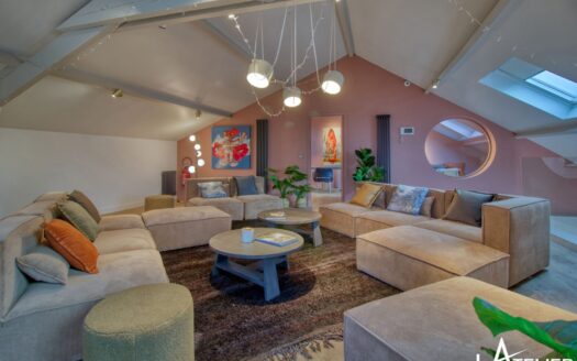 Loft élégant dans un cadre verdoyant à Rueil, aux portes de Suresnes