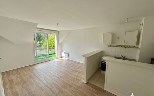 Appartement T2 avec terrasse et parking – Proche centre-ville