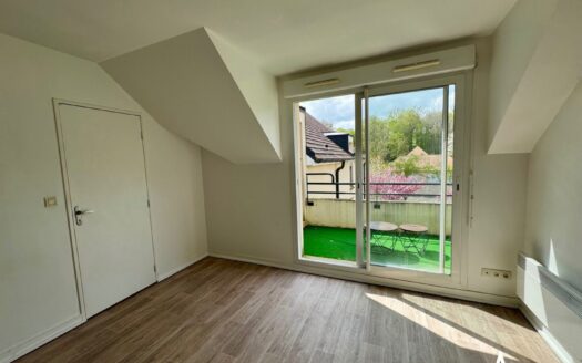 Appartement T2 avec terrasse et parking – Proche centre-ville