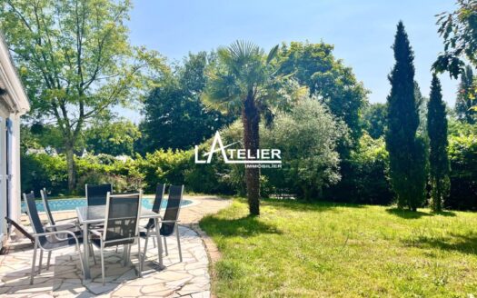 Grande maison familiale , vie de plain-pied, grand jardin